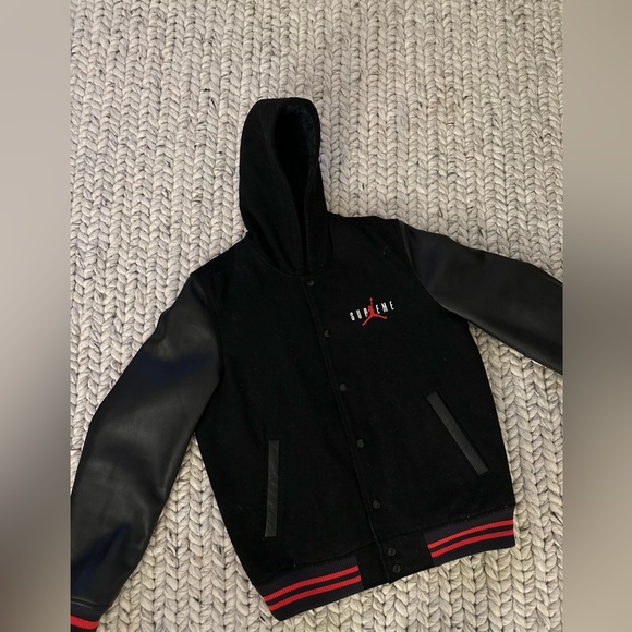 ジャケット・アウター Supreme Jordan Hooded Varsity Jacket Supreme Jordan Hooded Varsity Jacket Black Men's - FW15 - US